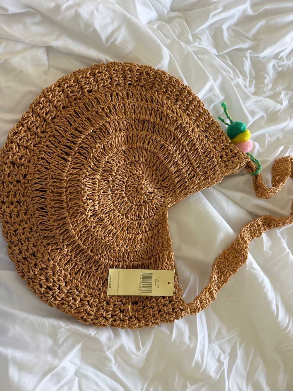 Woven Round Shoulder Bag in Tan